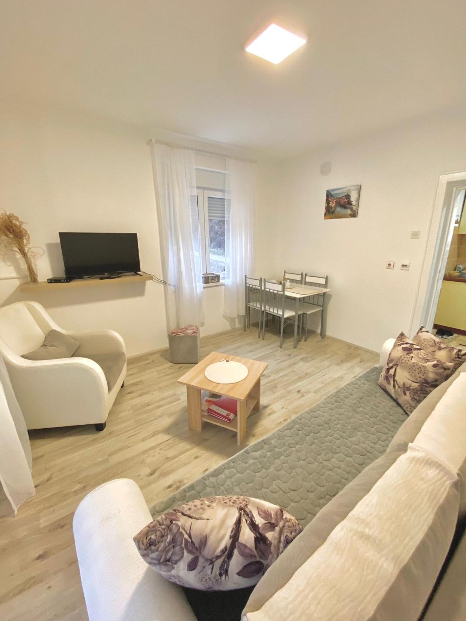 Apartman Bogdan Čačak Exterior foto